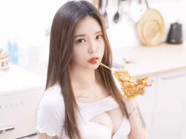 Yuka(유카) – 日韩合集[已更新至18期]~[1901P+9V – 23.4G]